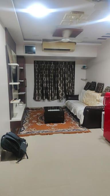 Full Furnished 1 Bhk In South Mumbai Apartamento Exterior foto